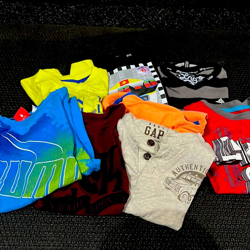 8 Boys T-shirt bundle size 3 lot of 8 shirts (puma, gap, dkny, lucky brand,lrg)